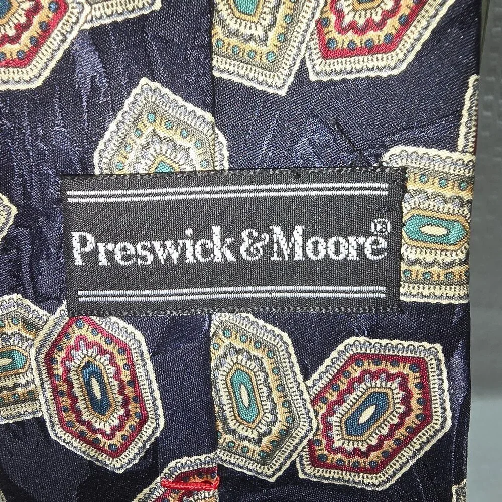 PRESWICK AND MOORE PARK AVENUE 100% SILK TIE NAVY HEXAGON MULITPLE COLOR EUC